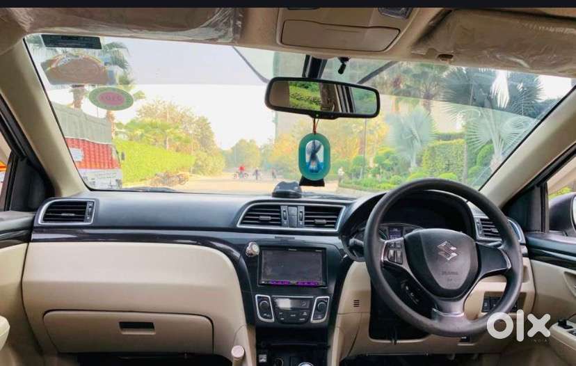 Maruti Suzuki Ciaz 2017 Petrol Well Maintained