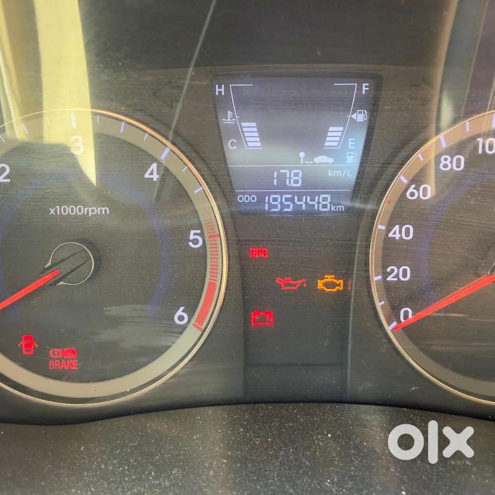 Hyundai Verna 2011 Diesel 195000 Km Driven