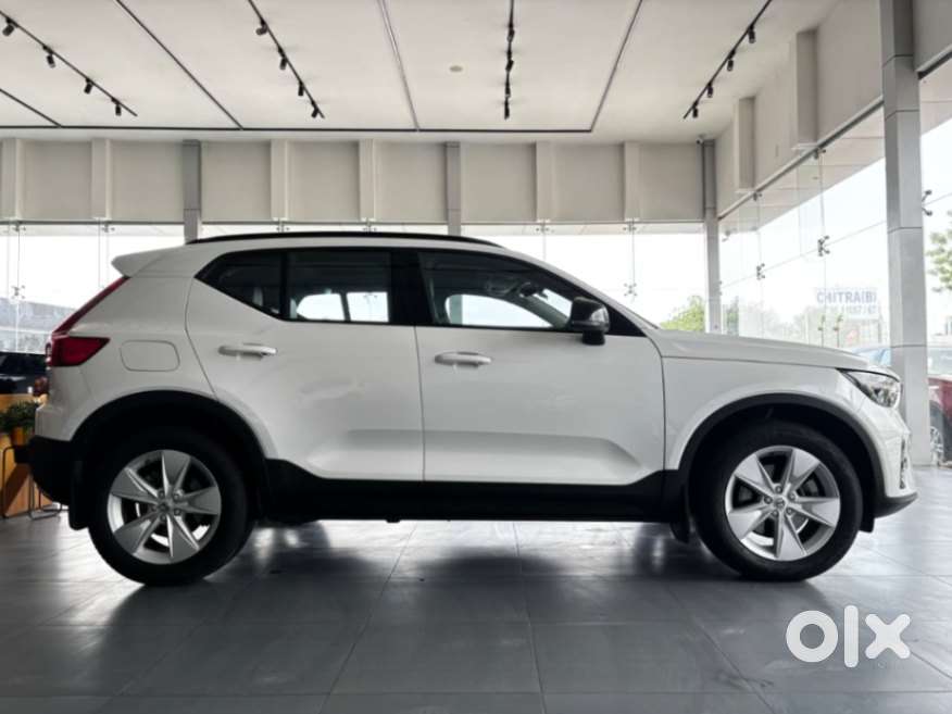 Volvo Xc40 B4 Ultimate, 2023, Petrol