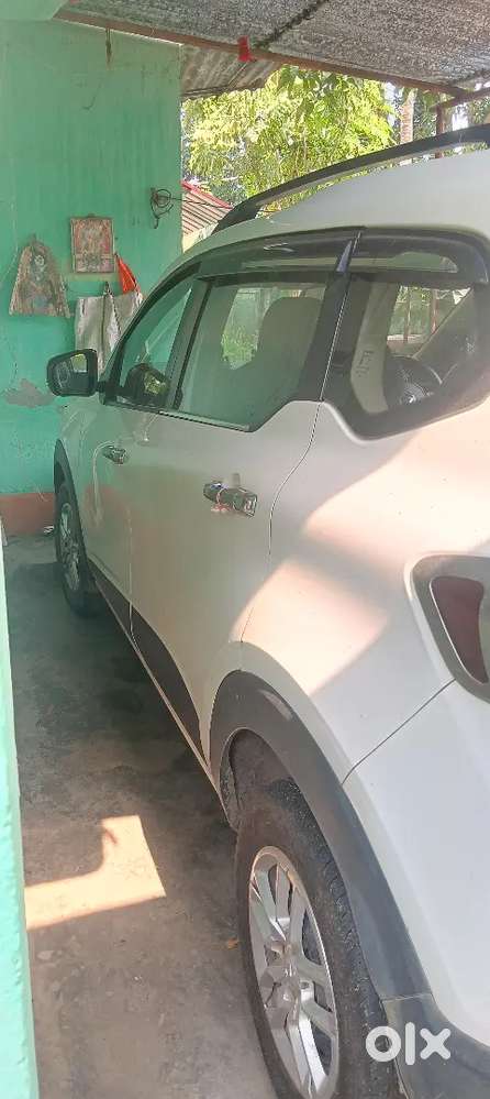Showroom Condition Renault Triber 31k Km Accident-free & Scratchles