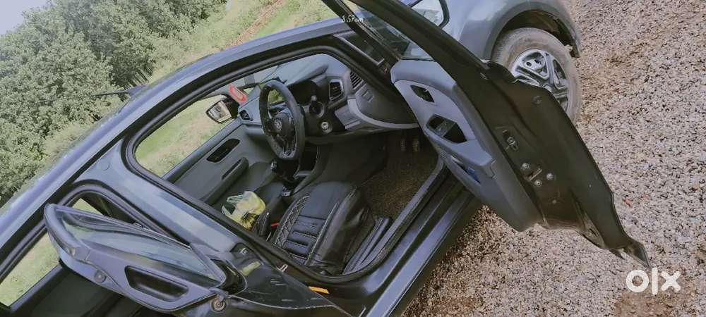 Tata Altroz 1.2 Xm 2020