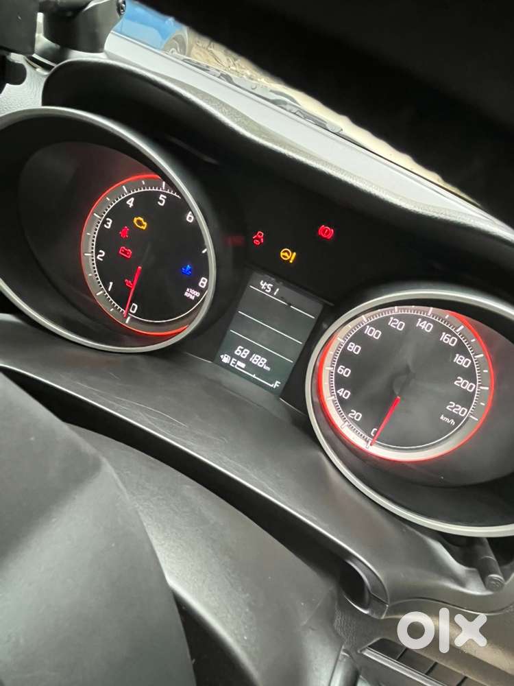 Maruti Suzuki Swift Petrol 2020
