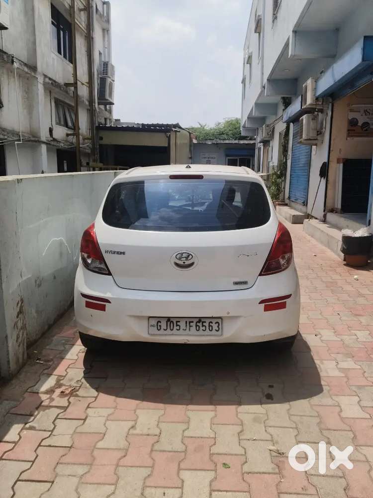 Hyundai I20 2014 Cng & Hybrids 96500 Km Driven