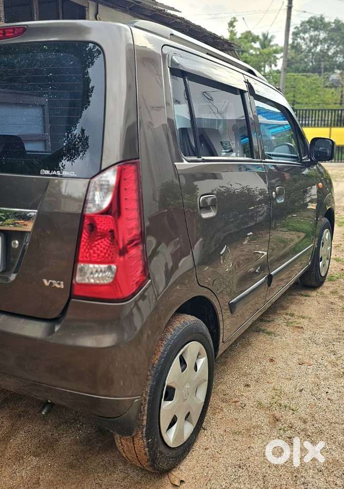 Maruti Suzuki Wagon R Vxi, 2012, Petrol