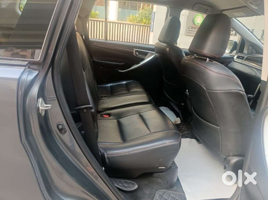 Toyota Innova Crysta 2.8 Gx At 7 Str, 2018, Diesel