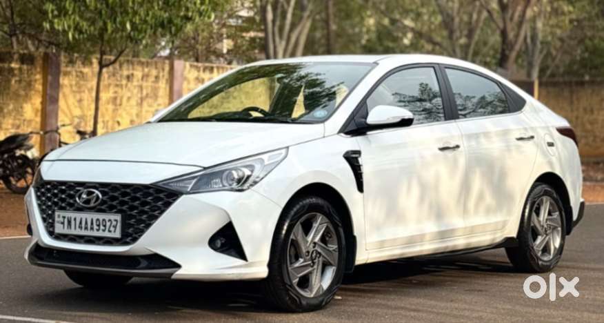 Hyundai Verna Sx (o) 1.5 Vtvt Ivt [2023 - 2026], 2022, Petrol