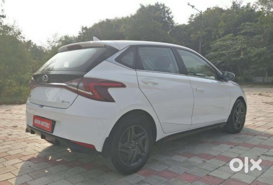Hyundai I20 Sportz 1.2 Mt, 2023, Petrol