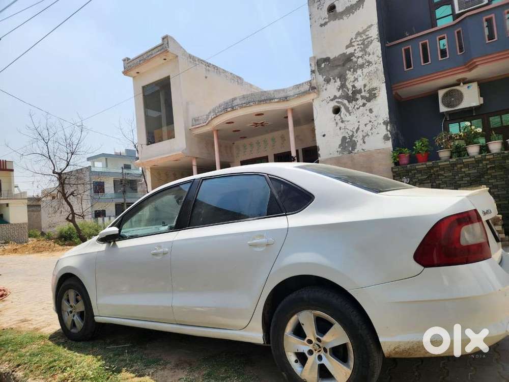 Skoda Rapid Petrol 2017 Elegance
