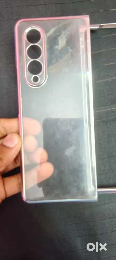 Mobile phone pouch