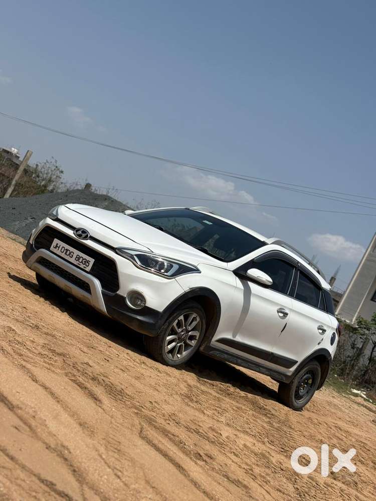 Hyundai I20 Active Sx Petrol, 2018, Petrol