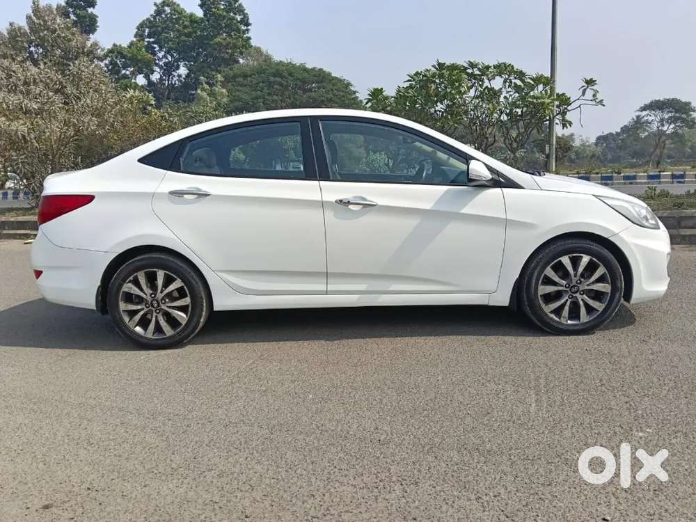 Hyundai Fluidic Verna 2014