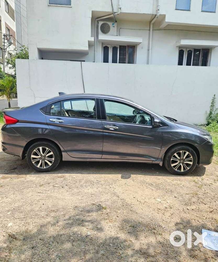 Honda City I-vtec V, 2017, Petrol