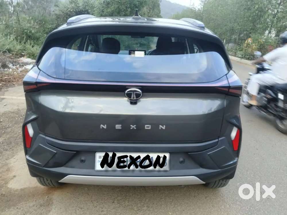 Tata Nexon Creative Petrol 2026