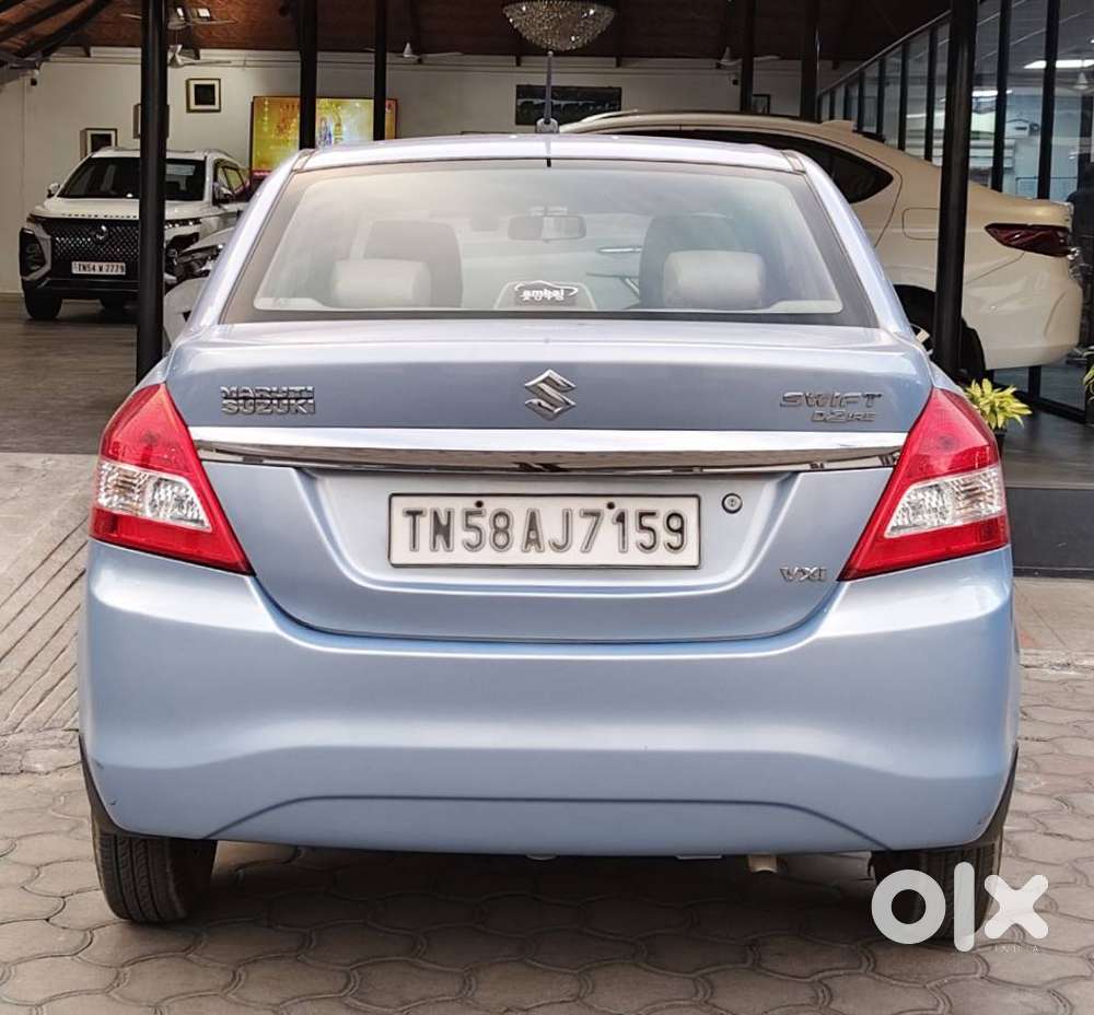 Maruti Suzuki Swift Dzire 1.2 Vxi Bsiv, 2015, Petrol