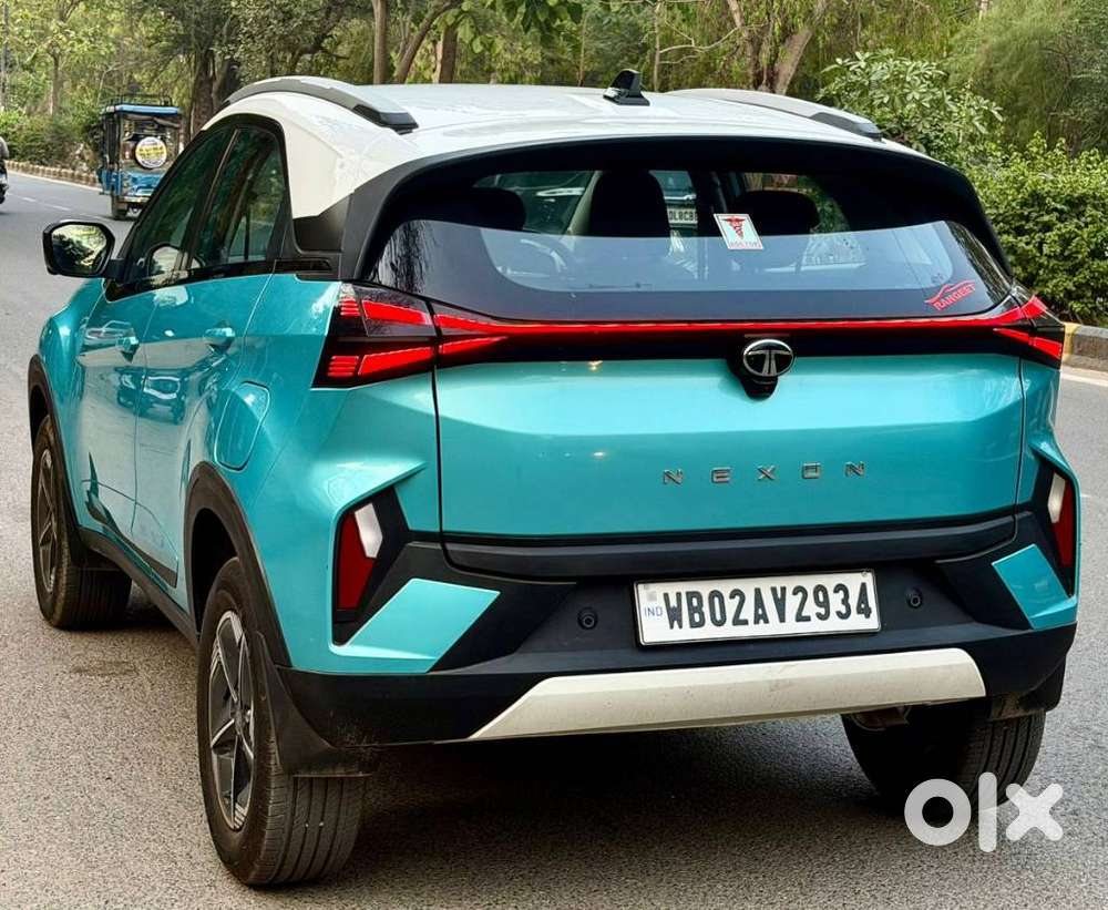 Tata Nexon Creative Plus 1.2 Revotron Petrol 6 Mt, 2024, Petrol