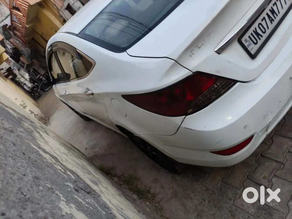 Hyundai Verna Diesel Manual 2011 Car