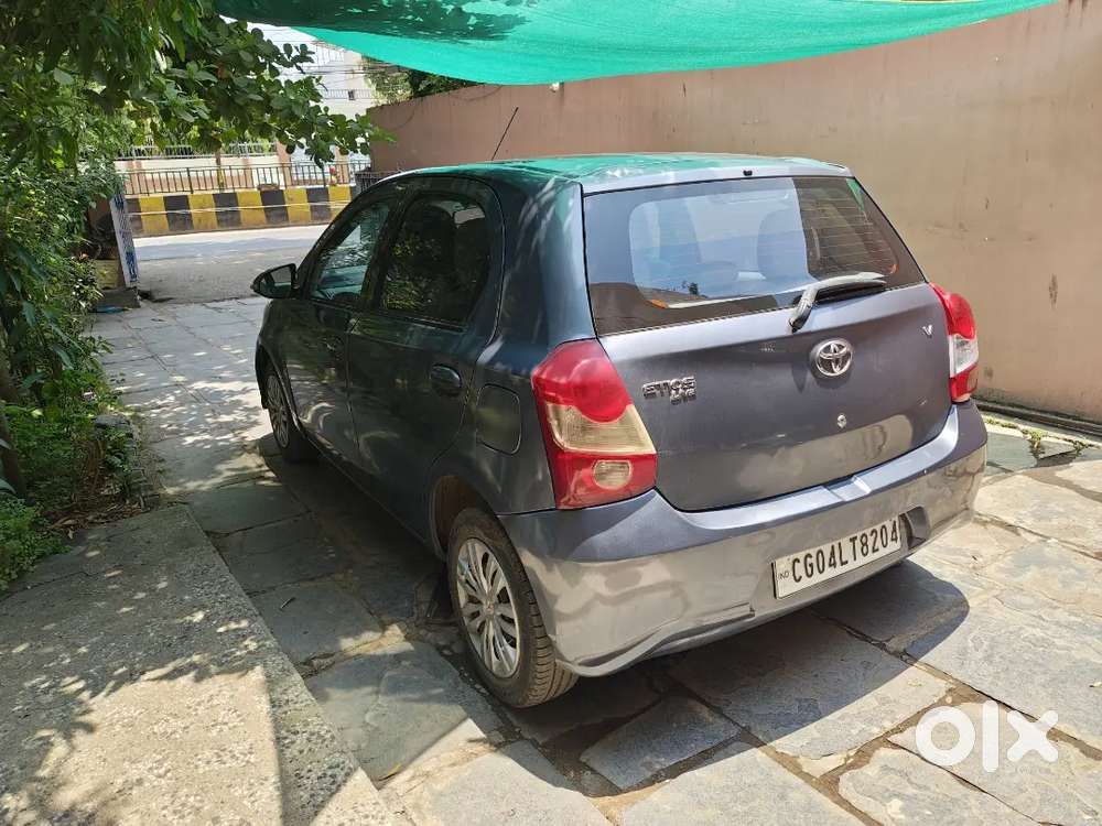 Toyota Etios Liva (petrol, Manual) 1st Owner