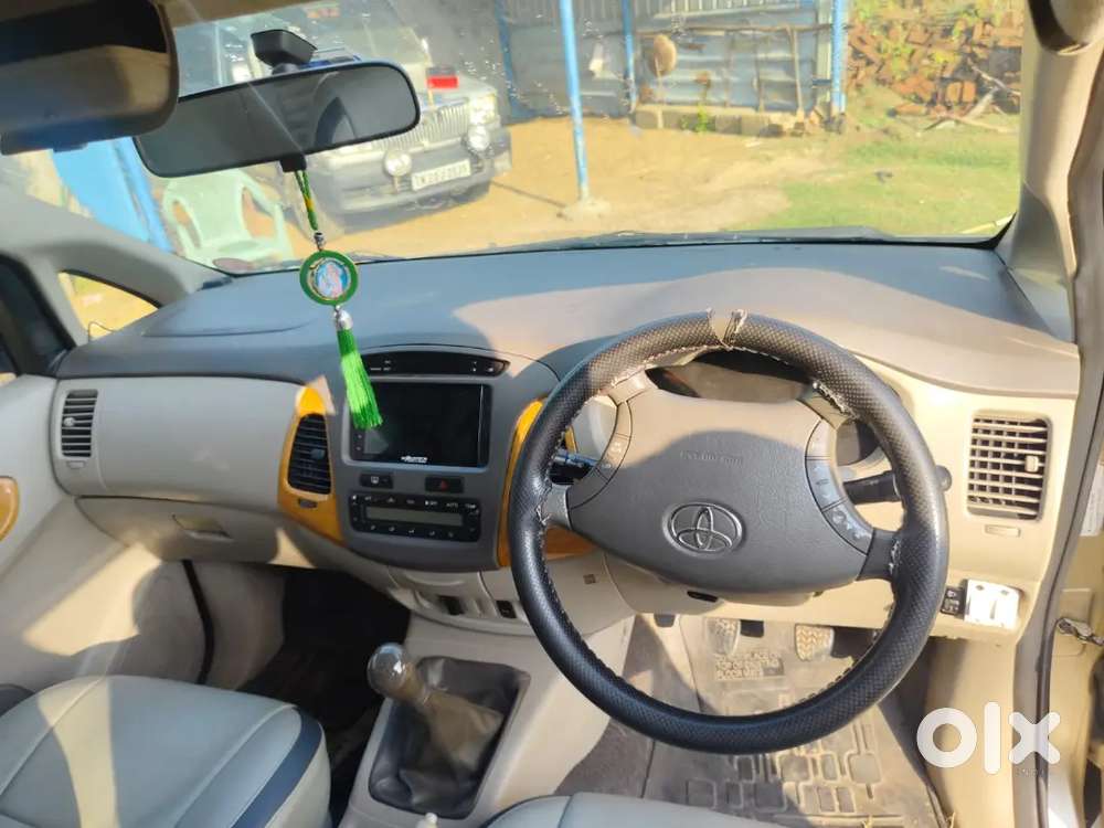 Toyota Innova Diesel Manual 2011 Year