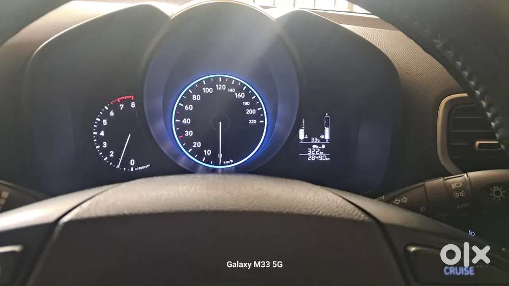 Hyundai Venue 2019 Petrol 28490 Km Driven