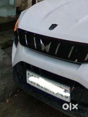  Mahindra Xuv 3xo Ax5 Petrol Manual | First Owner | 20,000 Km