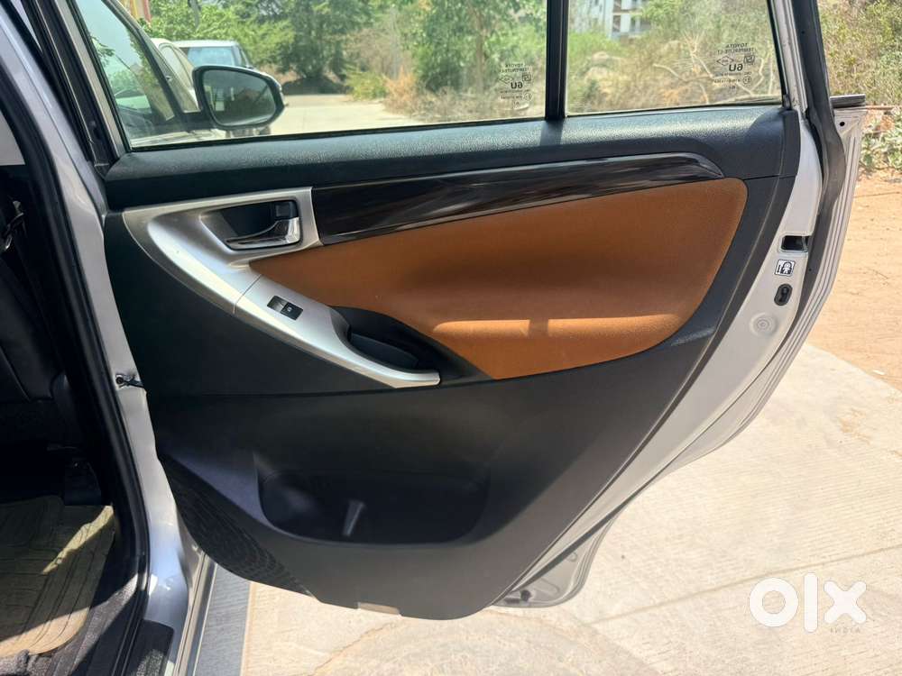 Toyota Innova Crysta 2.8z Automatic, 2019, Diesel