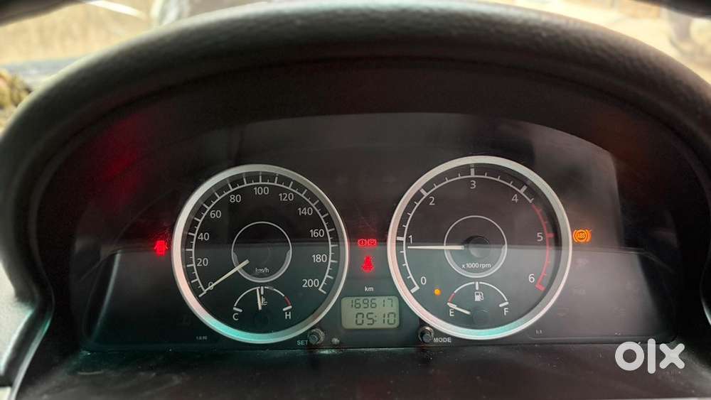 Tata Safari Storme Ex