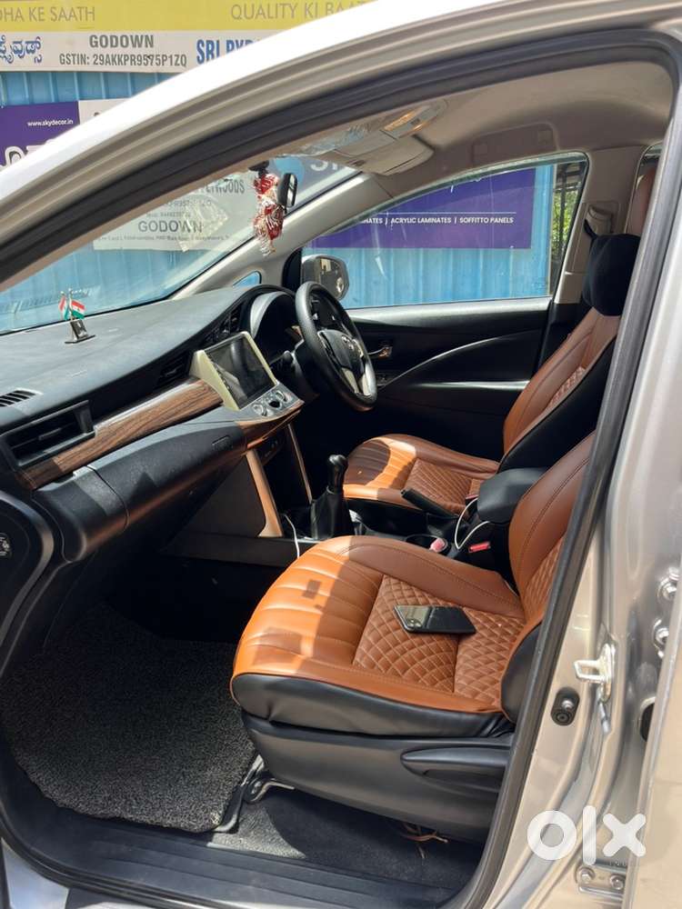 Toyota Innova Crysta 2017