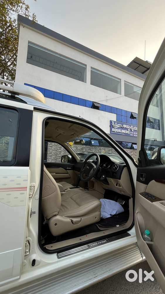 Ford Endeavour 3.2 Titanium At 4x4, 2014, Diesel