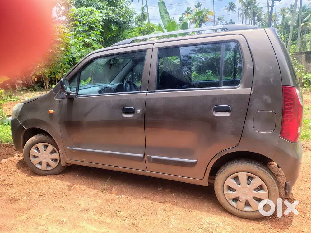 2011 Wagon R Lxi Manual Petrol.(negotiable)