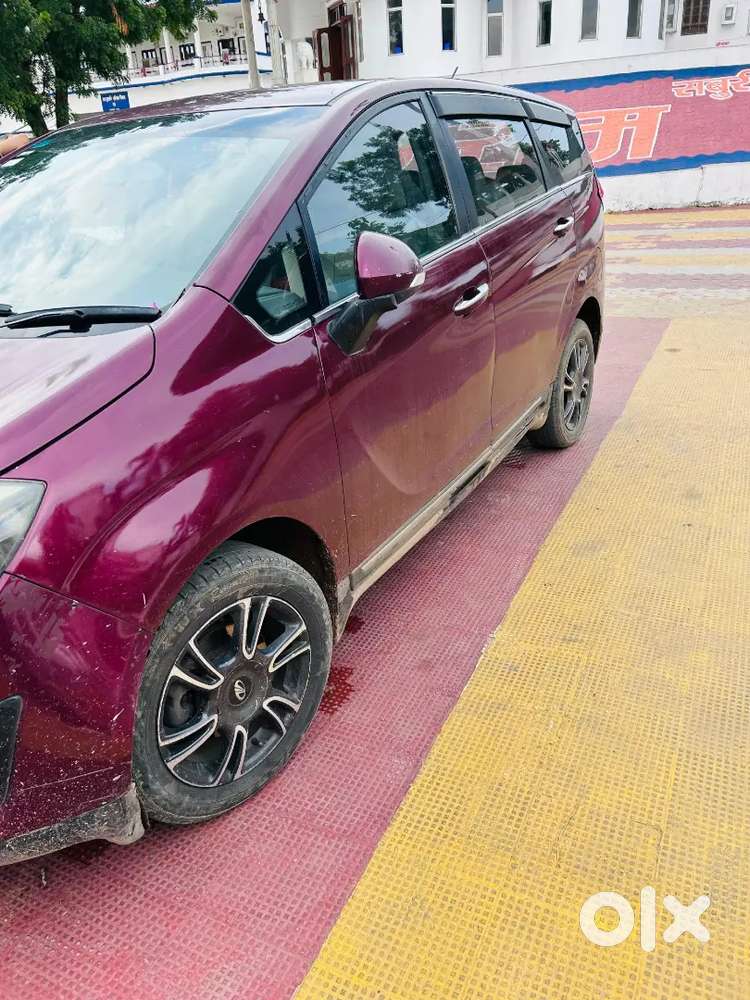 Mahindra Marazzo Diesel 2018 Manual