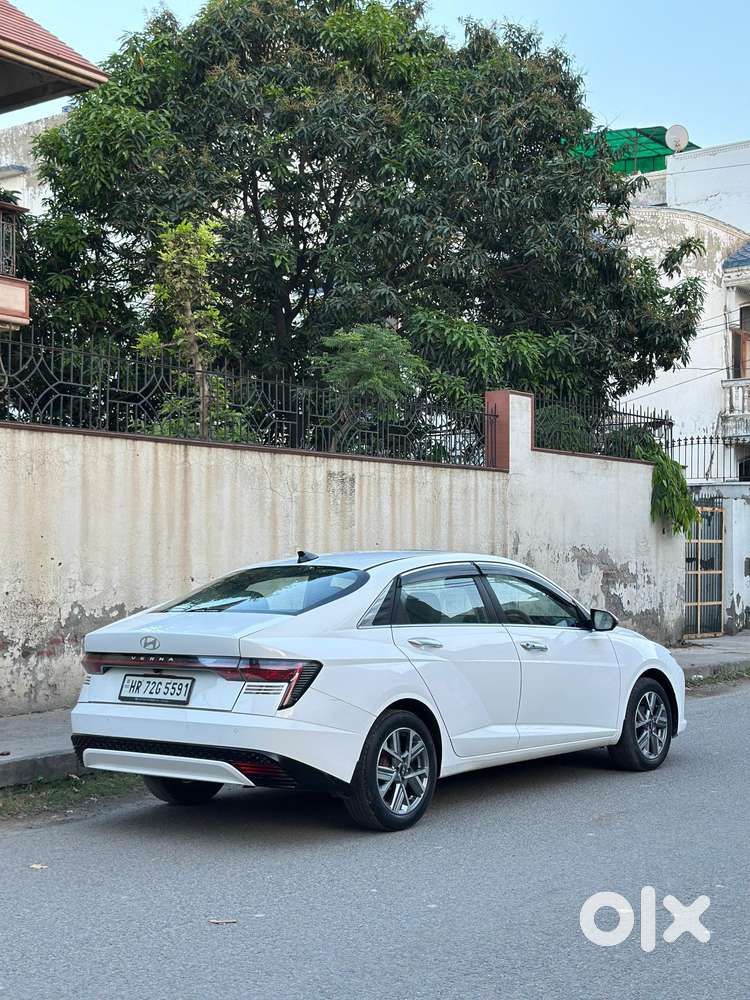 Hyundai Verna 1.6 Sx Vtvt, 2023, Petrol