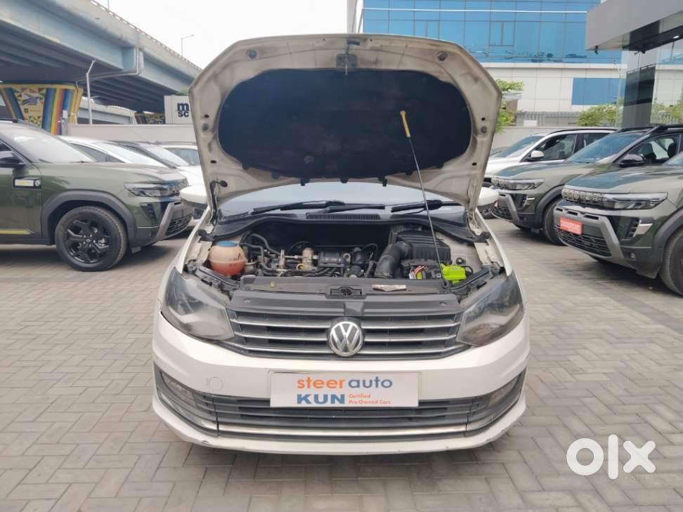 Volkswagen Vento Petrol Highline At, 2016, Petrol