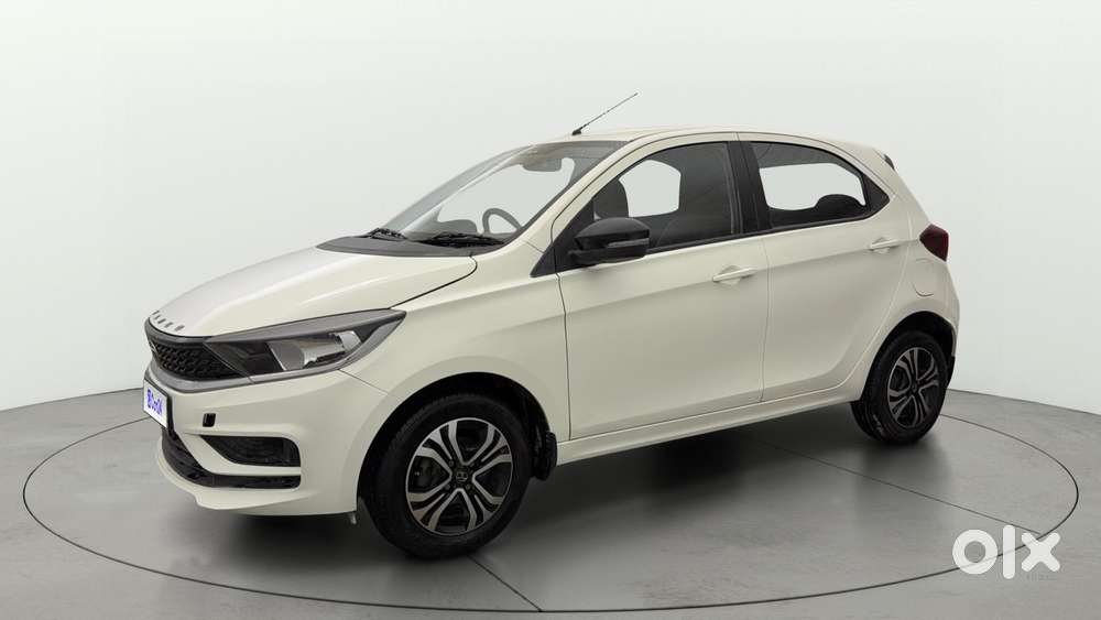 Tata Tiago 1.2 Revotron Xta, 2022, Petrol