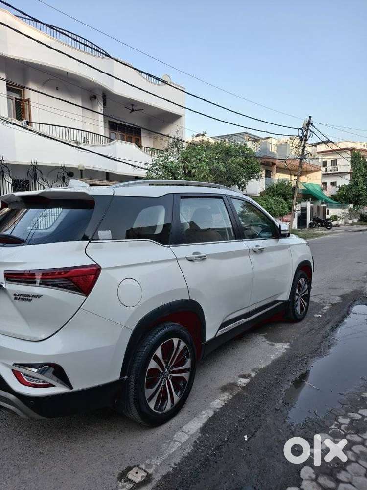 Mg Hector Plus Sharp Pro 1.5 Turbo Petrol Cvt 6 Str, 2021, Petrol