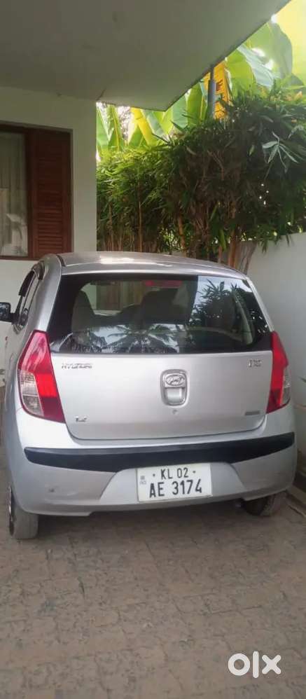 Hyundai Grand I10 2010 Petrol 60000 Km Driven@ Ulloor Trivandrum