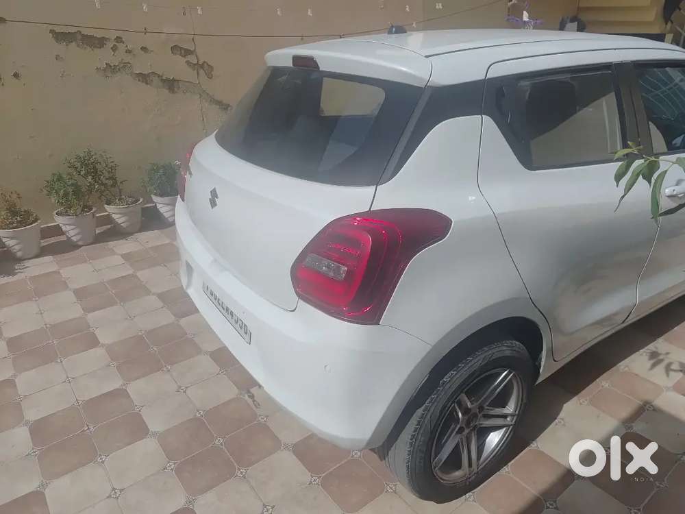 Showroom Condition E Swift