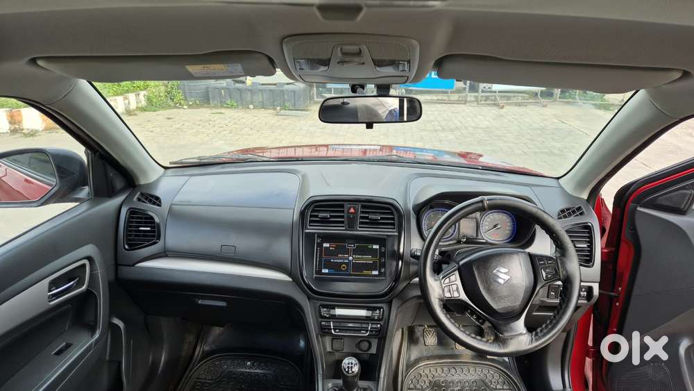 Maruti Suzuki Brezza Zdi+ Dual Tone, 2017, Diesel
