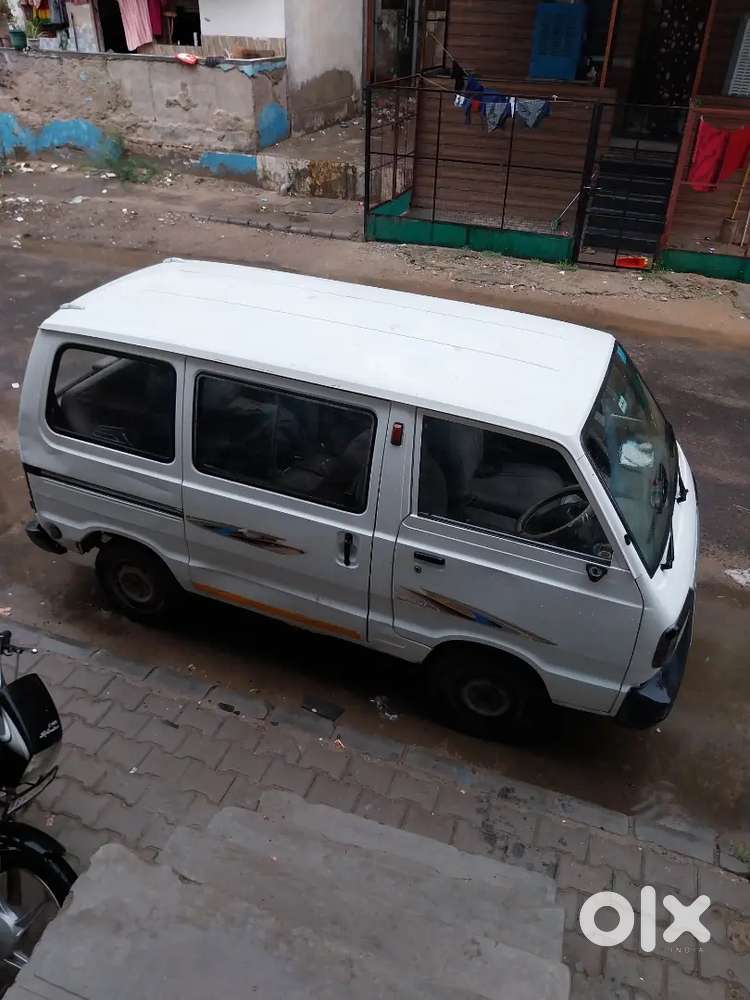 Maruti Suzuki Omni 2006