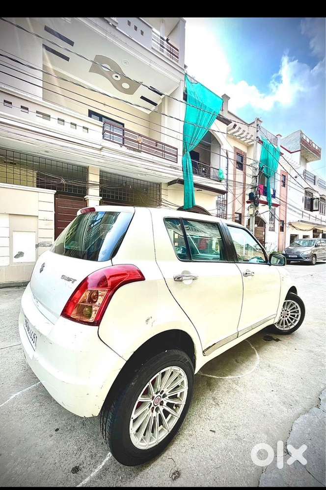 Maruti Suzuki Swift Petrol 2010