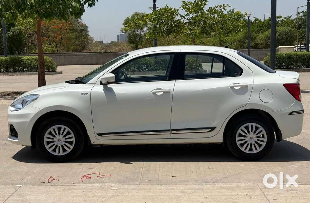 Maruti Suzuki Swift Dzire Vxi(o) Mt, 2023, Cng & Hybrids