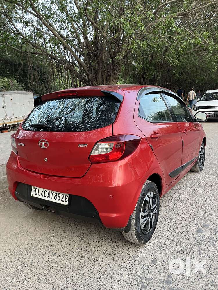 Tata Tiago 1.2 Revotron Xza, 2019, Petrol