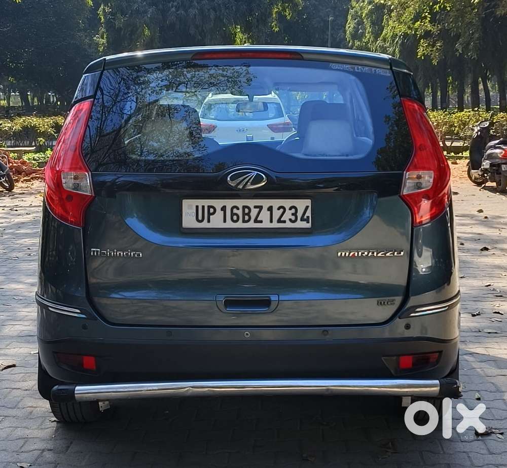 Mahindra Marazzo M2, 2018, Diesel