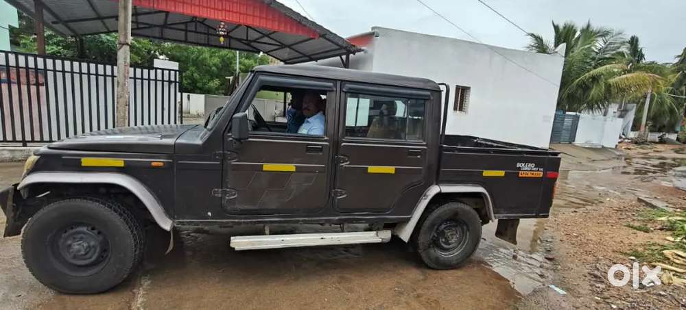 Mahindra Bolero 2017 Diesel Well Maintained Ac Camper