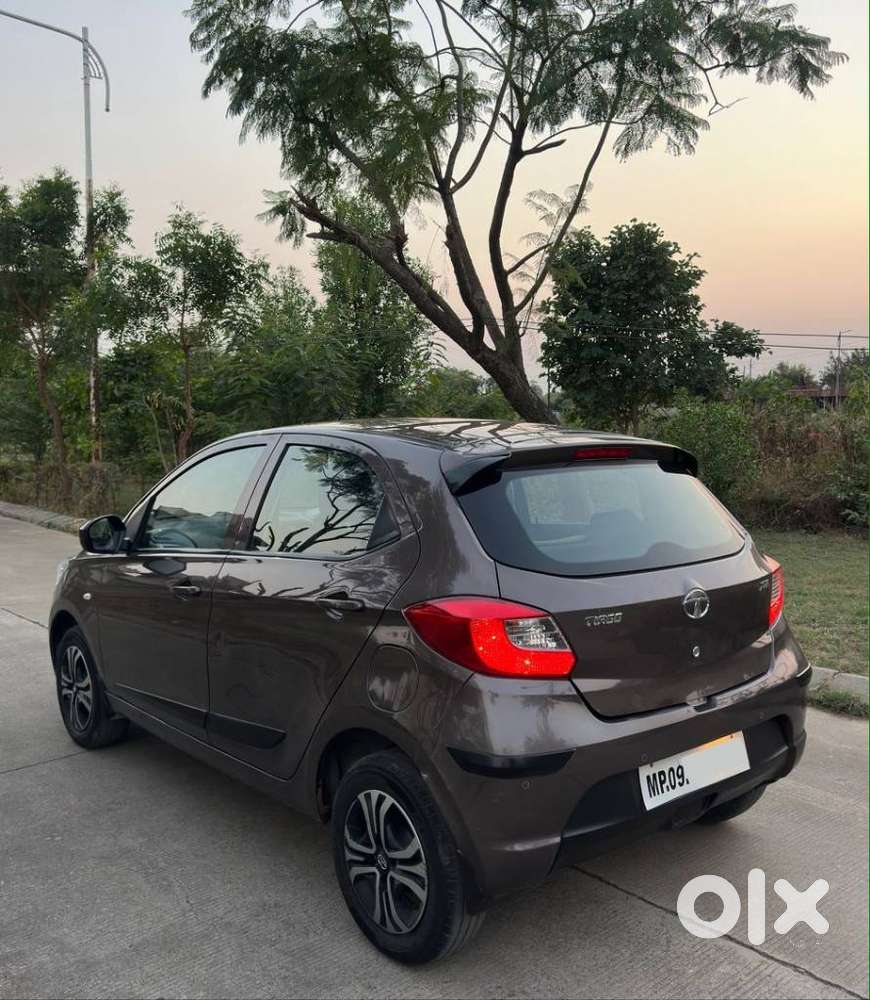Tata Tiago 1.2 Revotron Xza, 2019, Petrol