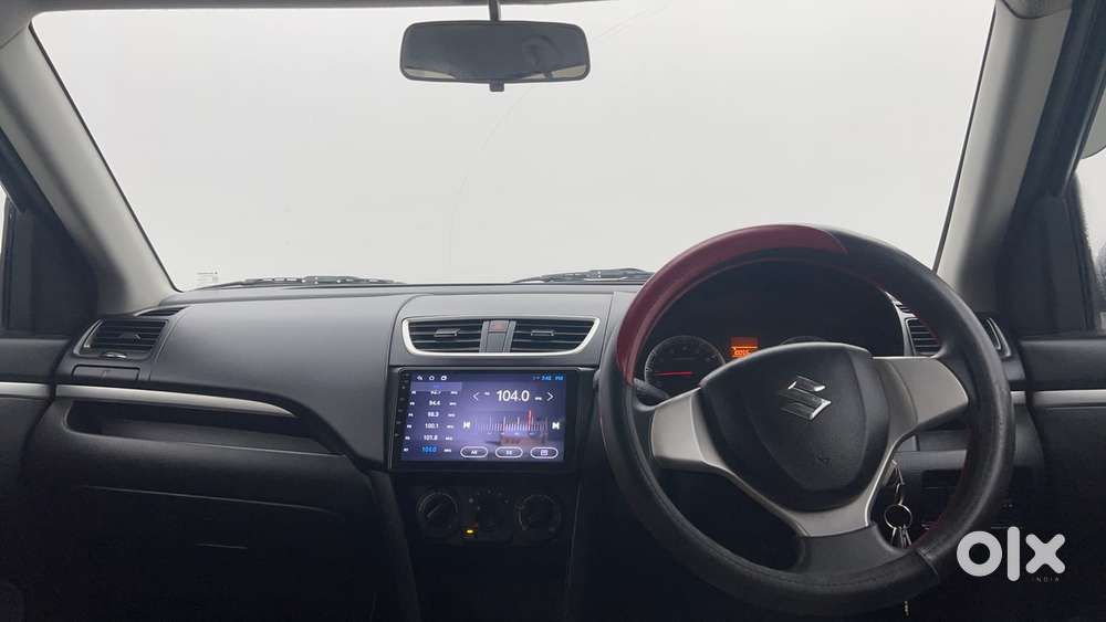 Maruti Suzuki Swift Vvt Vxi, 2012, Petrol