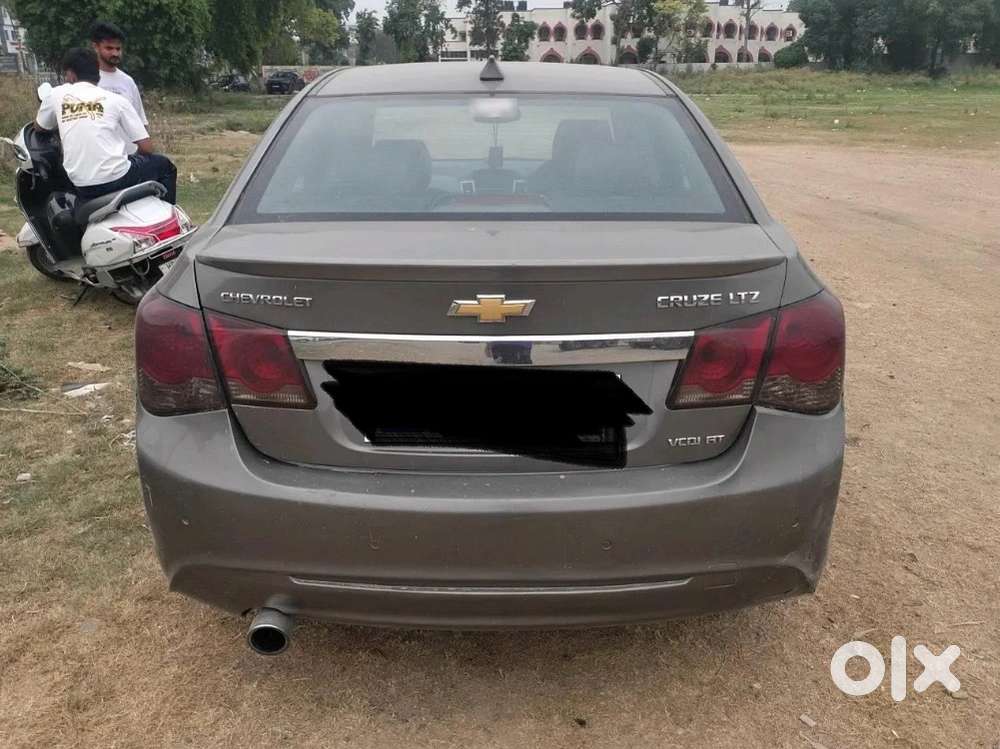 Chevrolet Cruze Diesel 2017 Automatic Sunroof