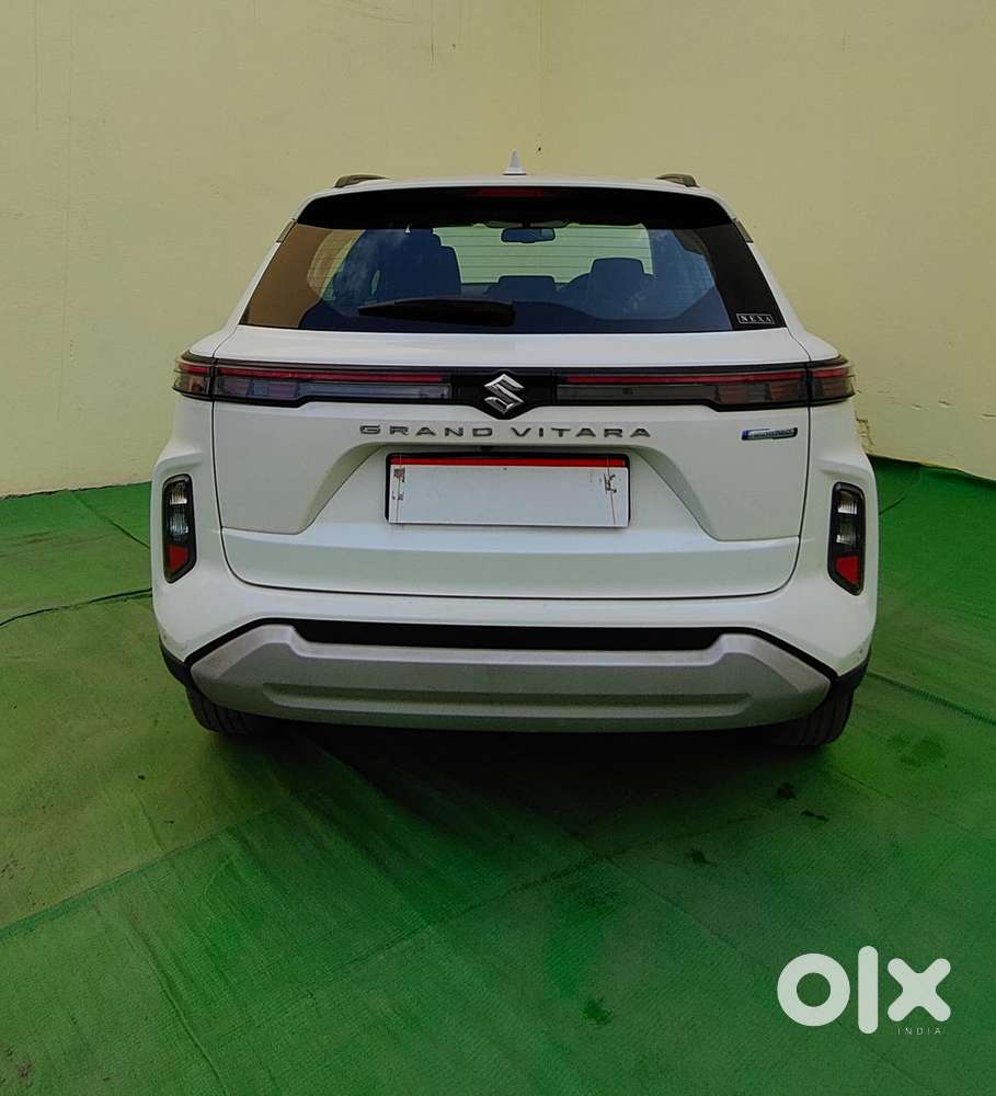 Maruti Suzuki Grand Vitara Alpha Smart Hybrid, 2023, Petrol