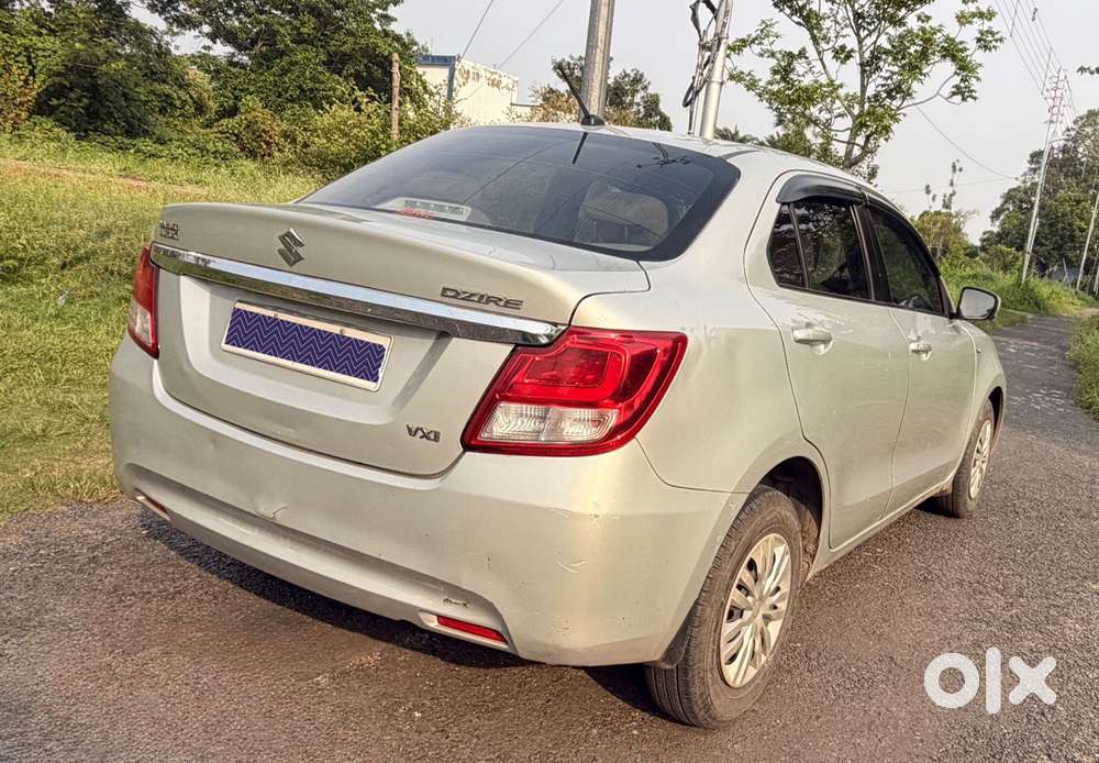 Maruti Suzuki Swift Dzire 1.2 Vxi, 2017, Petrol