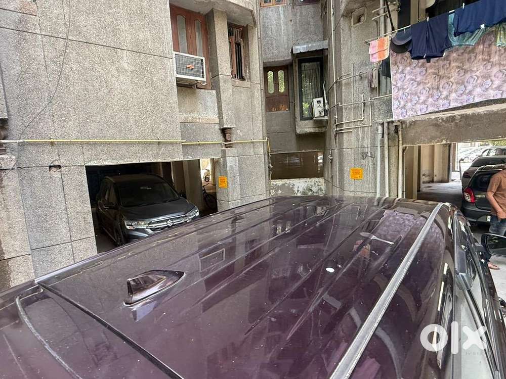 Toyota Innova Crysta 2017 Diesel 118000 Km Driven