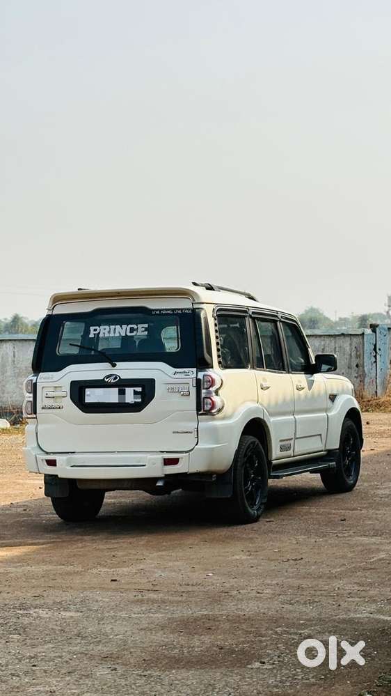 Mahindra Scorpio S10, 2017, Diesel